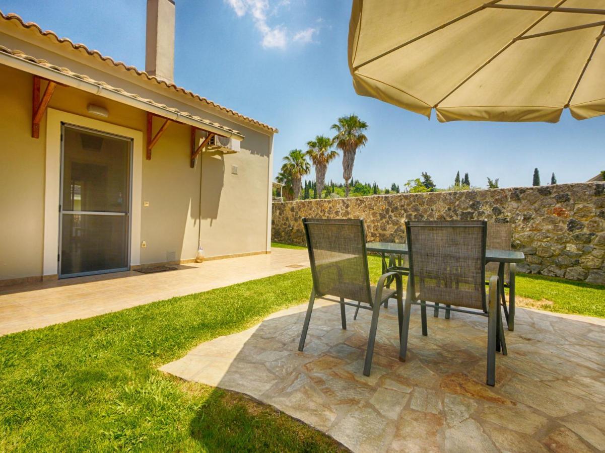 Cozy Family Friendly Apartment With Large Garden Close To Beaches - Dirella Kynopiástai Exterior foto